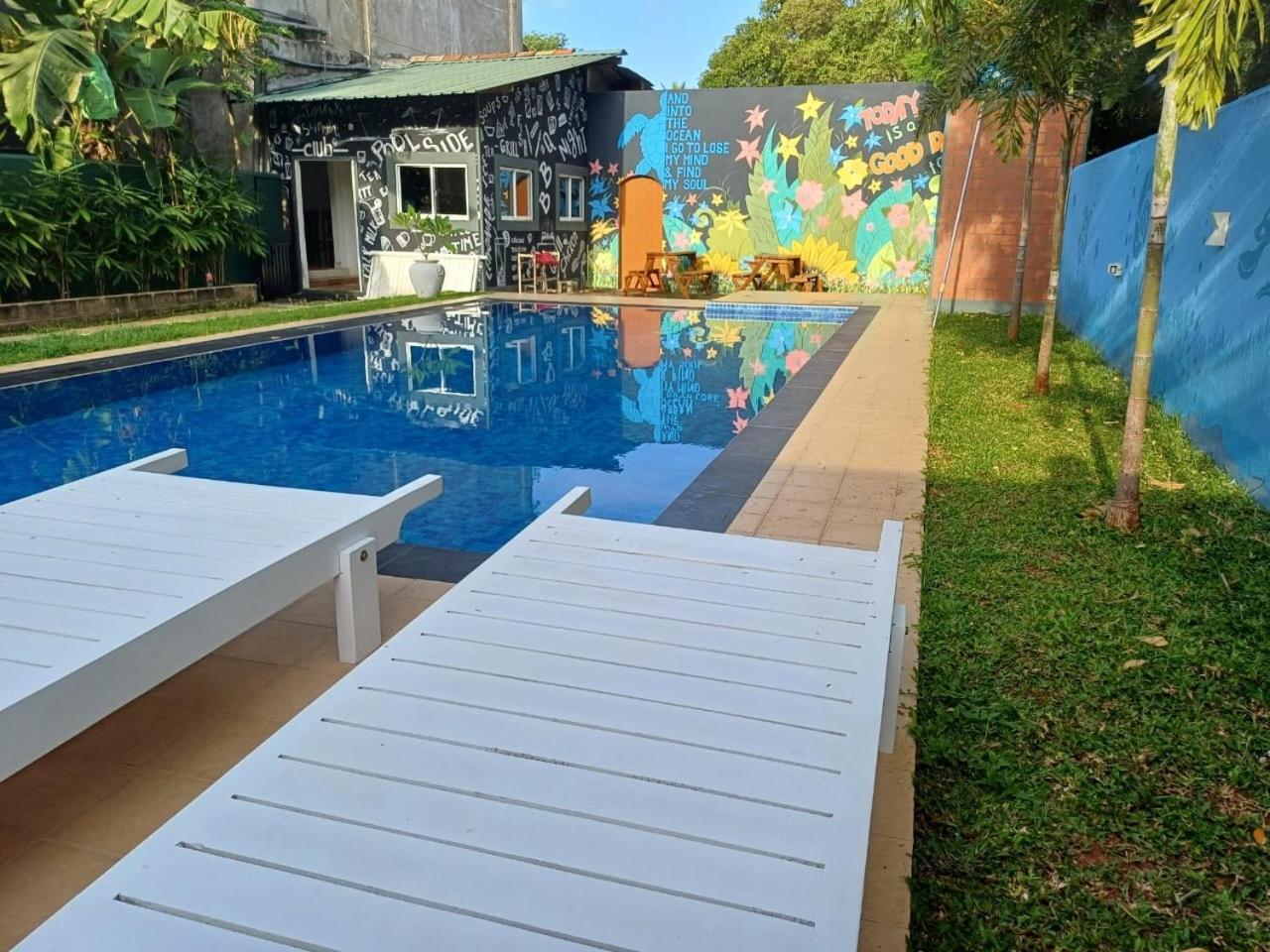 Thinaya Lake Resort Holambra Exterior foto